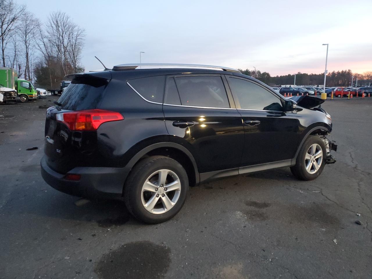 2014 Toyota RAV 4 VIN 2T3WFREV9EW075560 Copart auction photo, front end / side damage thumbnail 3