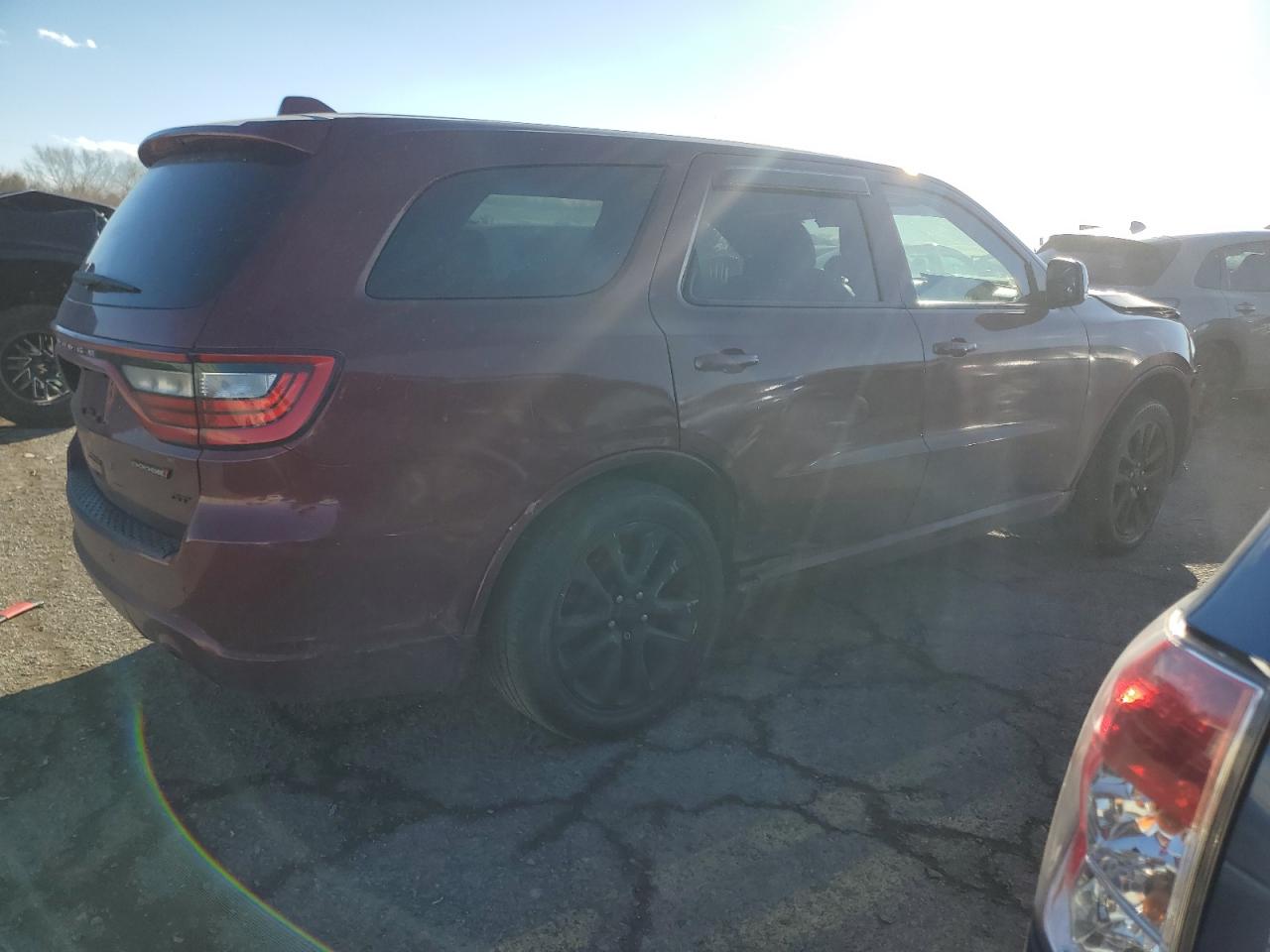 2018 Dodge Durango VIN 1C4RDHDG2JC384963 Copart auction photo, front end / side damage thumbnail 3