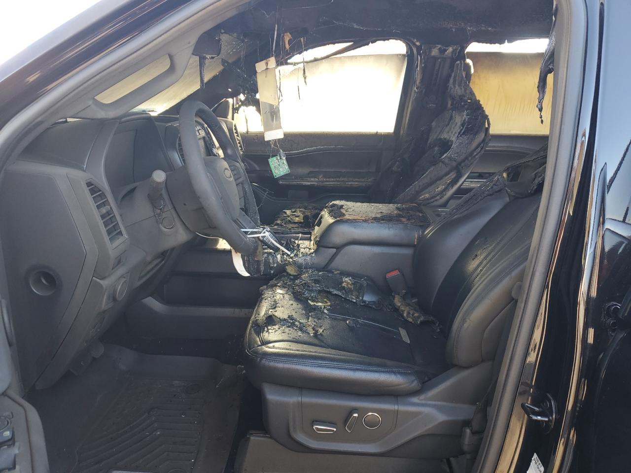 2021 Ford Expedition VIN 1FMJK1KT1MEA17146 Copart auction photo, burn damage thumbnail 7