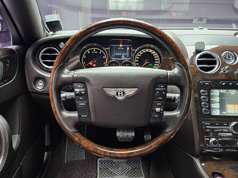 2008 Bentley Flying spur VIN SCBBR53W68C055559 Encar auction photo thumbnail 13