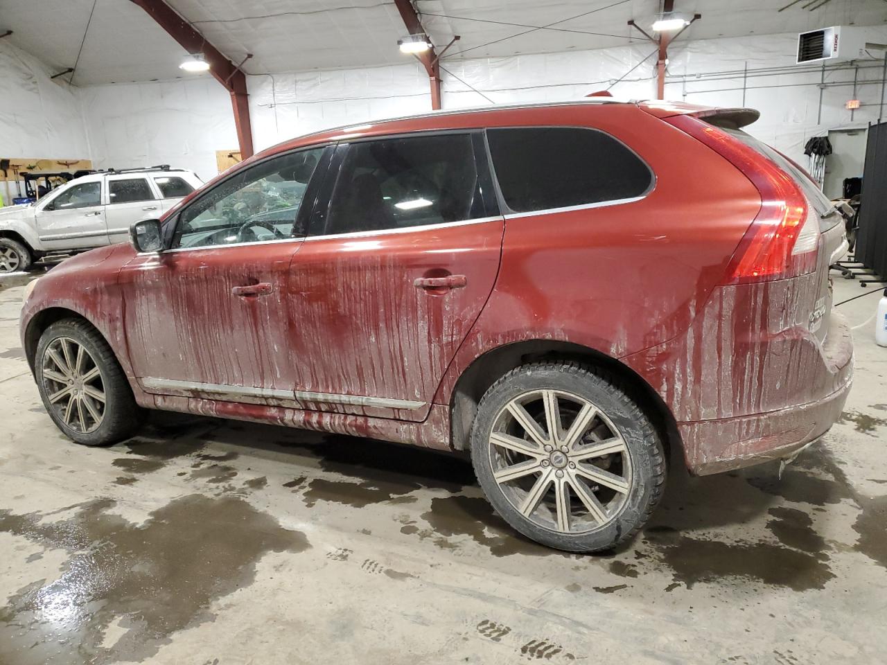 2015 Volvo XC60 VIN YV4612RK3F2735332 Copart auction photo, normal wear damage thumbnail 2