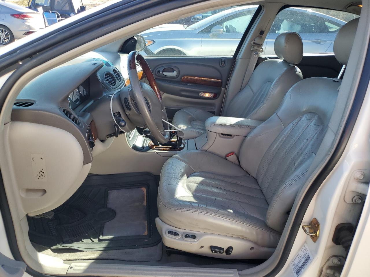 2001 Chrysler LHS VIN 2C3AC56GX1H547856 Copart auction photo, minor dent/scratches damage thumbnail 7