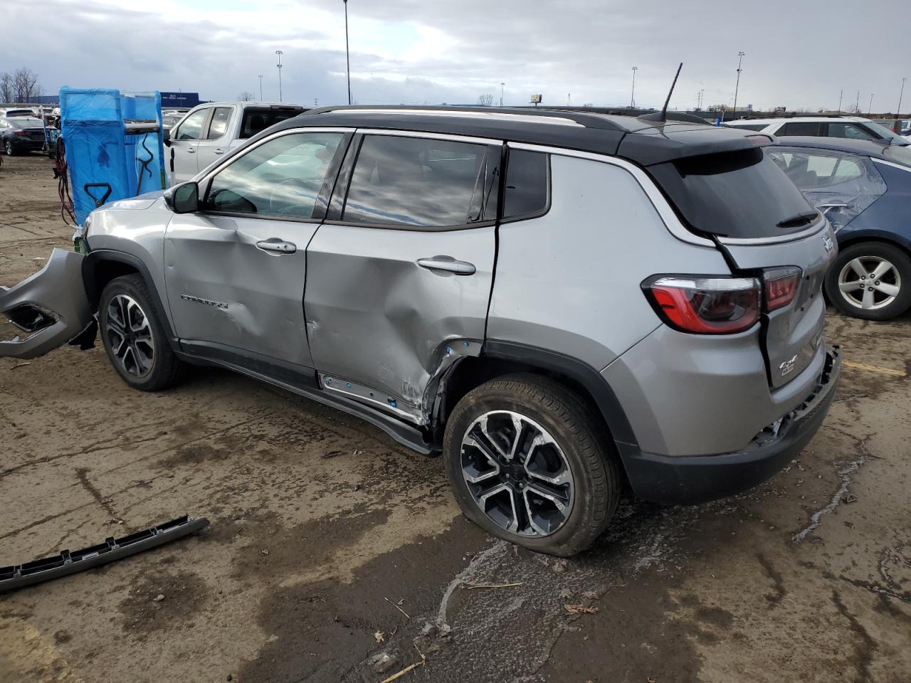 2022 Jeep Compass VIN 3C4NJDCBXNT102830 Copart auction photo, all over damage thumbnail 2