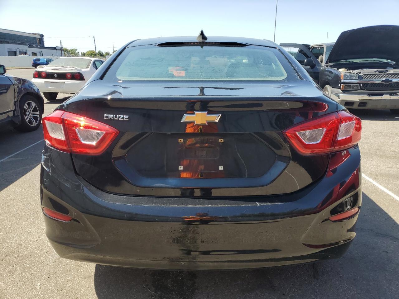 2017 Chevrolet Cruze VIN 1G1BC5SM1H7274087 Copart auction photo, front end damage thumbnail 6