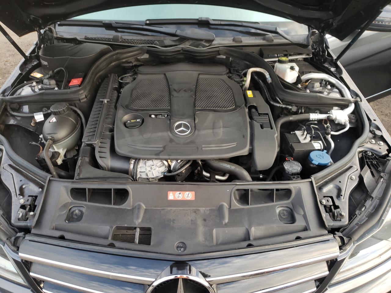 2014 Mercedes-Benz C-klasse VIN WDDGF8AB4ER305635 Copart auction photo, side damage thumbnail 13