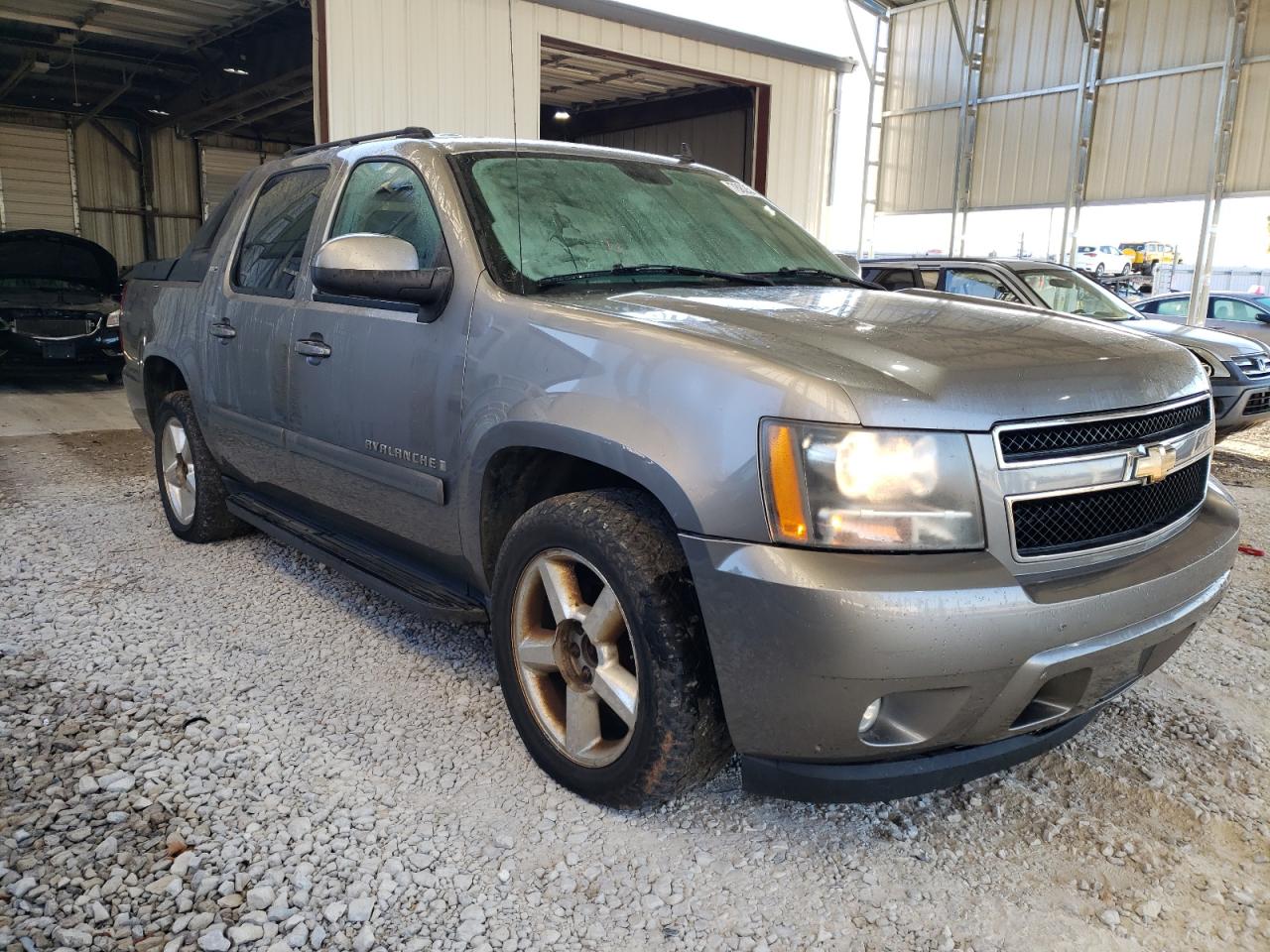 2007 Chevrolet Avalanche VIN 3GNFK12397G152339 Copart auction photo, front end / minor dent/scratches damage thumbnail 4
