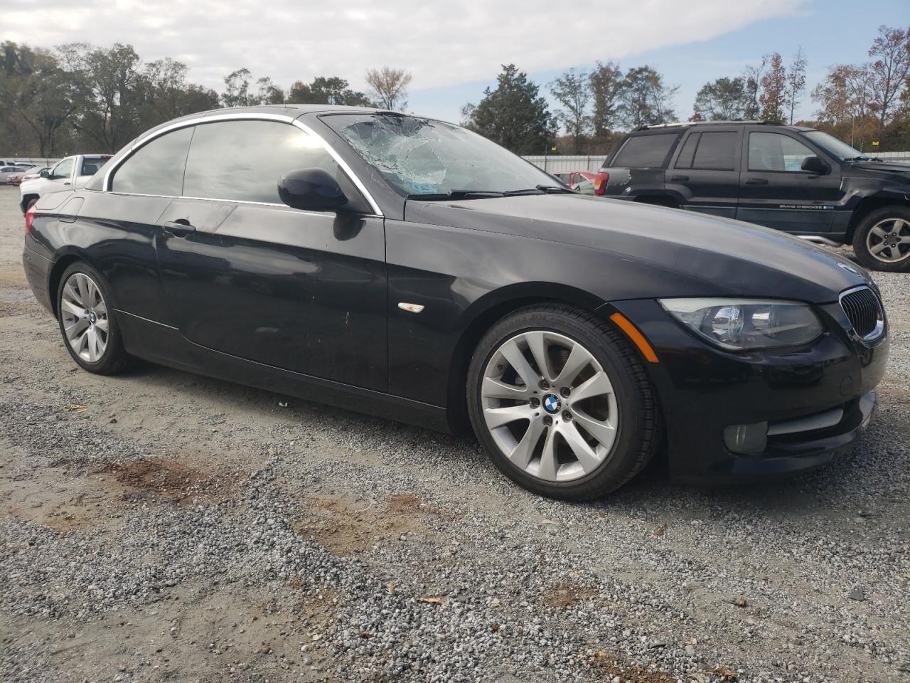 2013 BMW 3er VIN WBADW3C52DJ525860 Copart auction photo, top/roof damage thumbnail 4