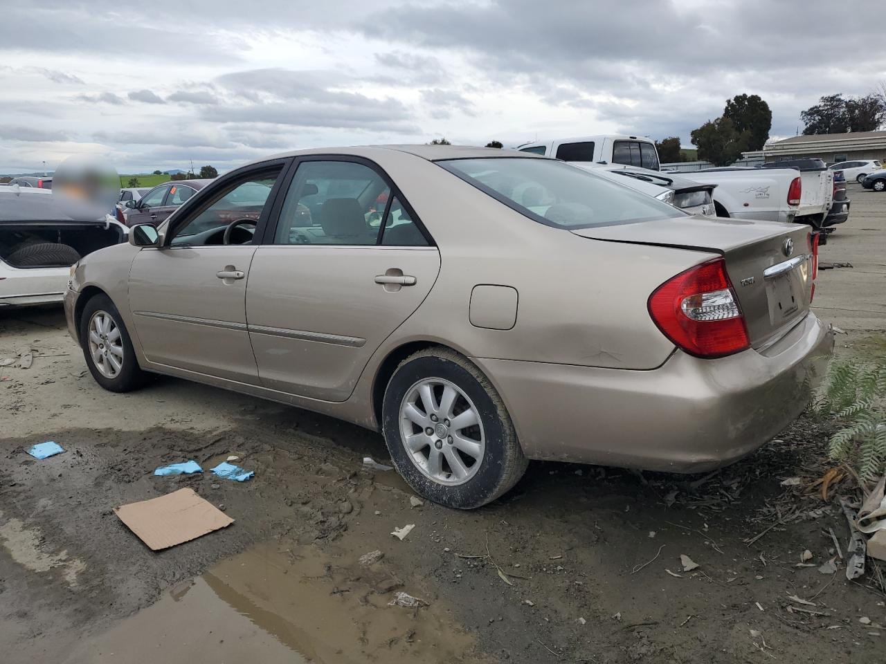 2002 Toyota Camry VIN JTDBE30K420067006 Copart auction photo, rear end / front end damage thumbnail 2