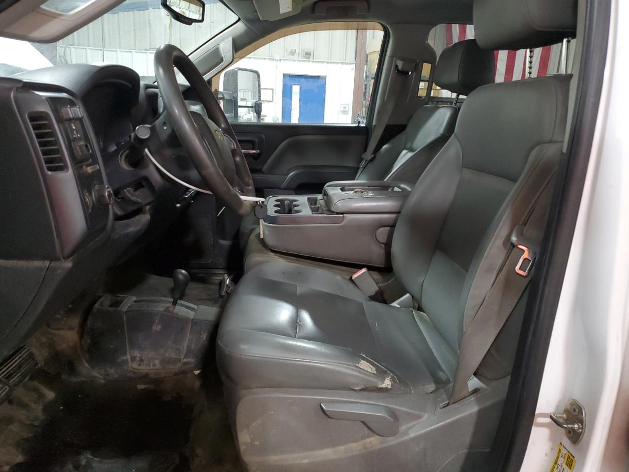 2015 Chevrolet Silverado VIN 1GC1KUEG5FF604998 Copart auction photo, front end / side damage thumbnail 7