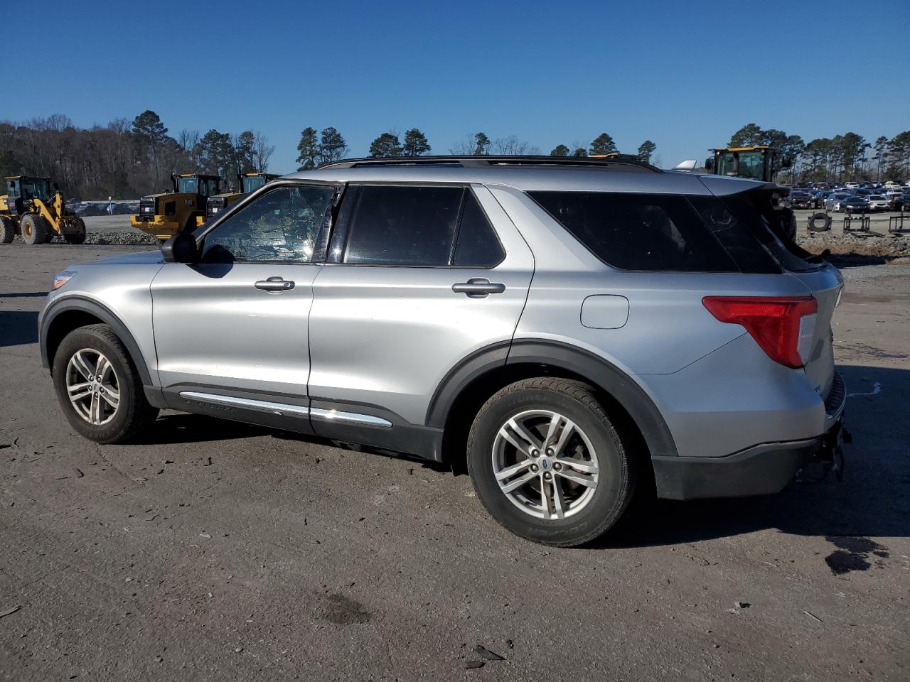 2020 Ford Explorer VIN 1FMSK8DH5LGB89768 Copart auction photo, rear end damage thumbnail 2