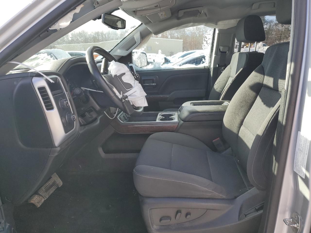 2018 GMC Sierra VIN 1GTV2MEC6JZ258790 Copart auction photo, front end / minor dent/scratches damage thumbnail 7