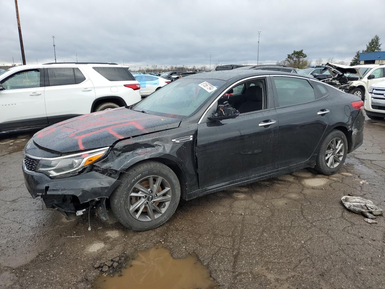 2019 KIA Optima VIN 5XXGT4L39KG368584