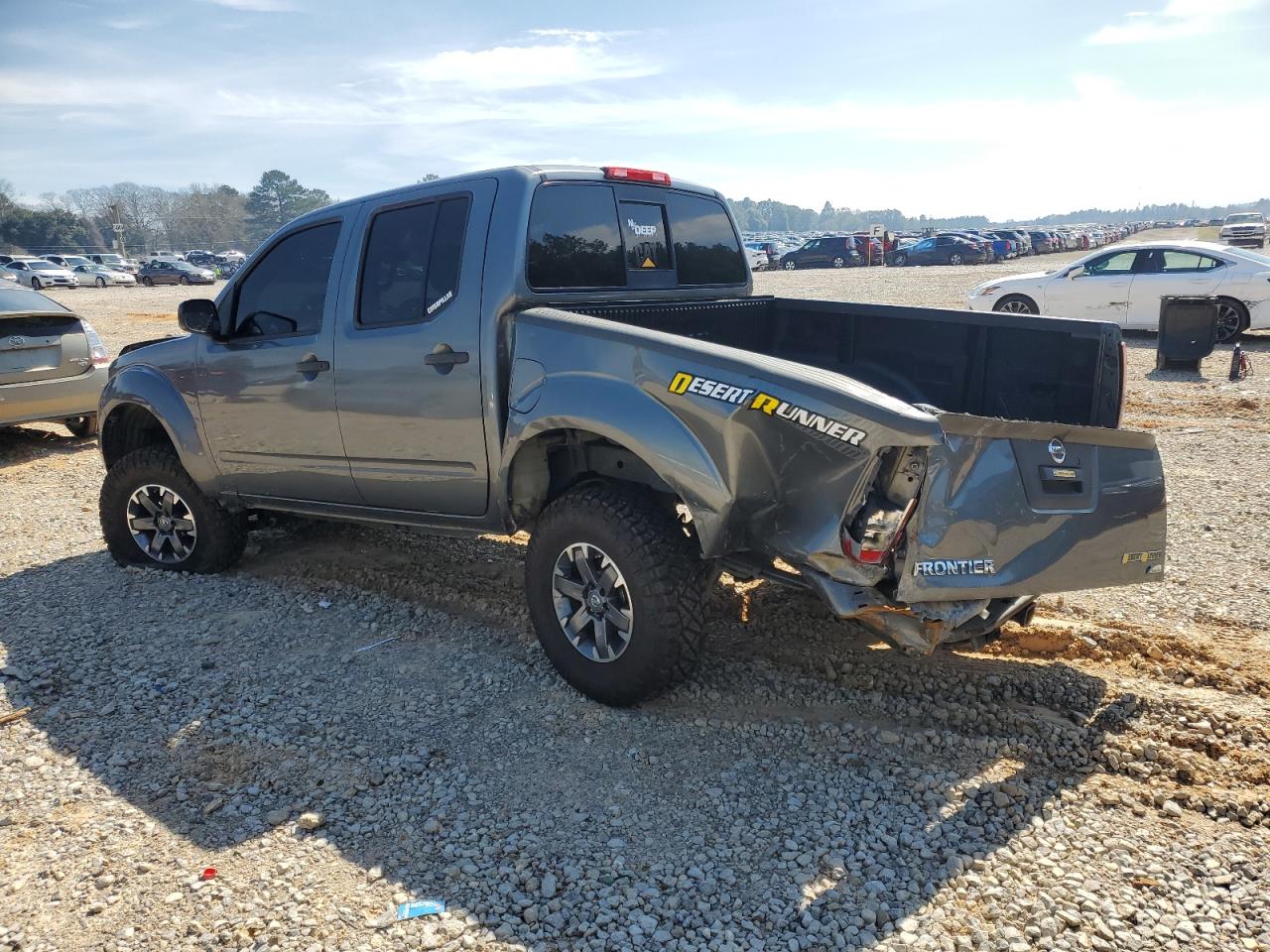 2017 Nissan Navara (Frontier) VIN 1N6DD0ER1HN759006 Copart auction photo, all over / rear end damage thumbnail 2