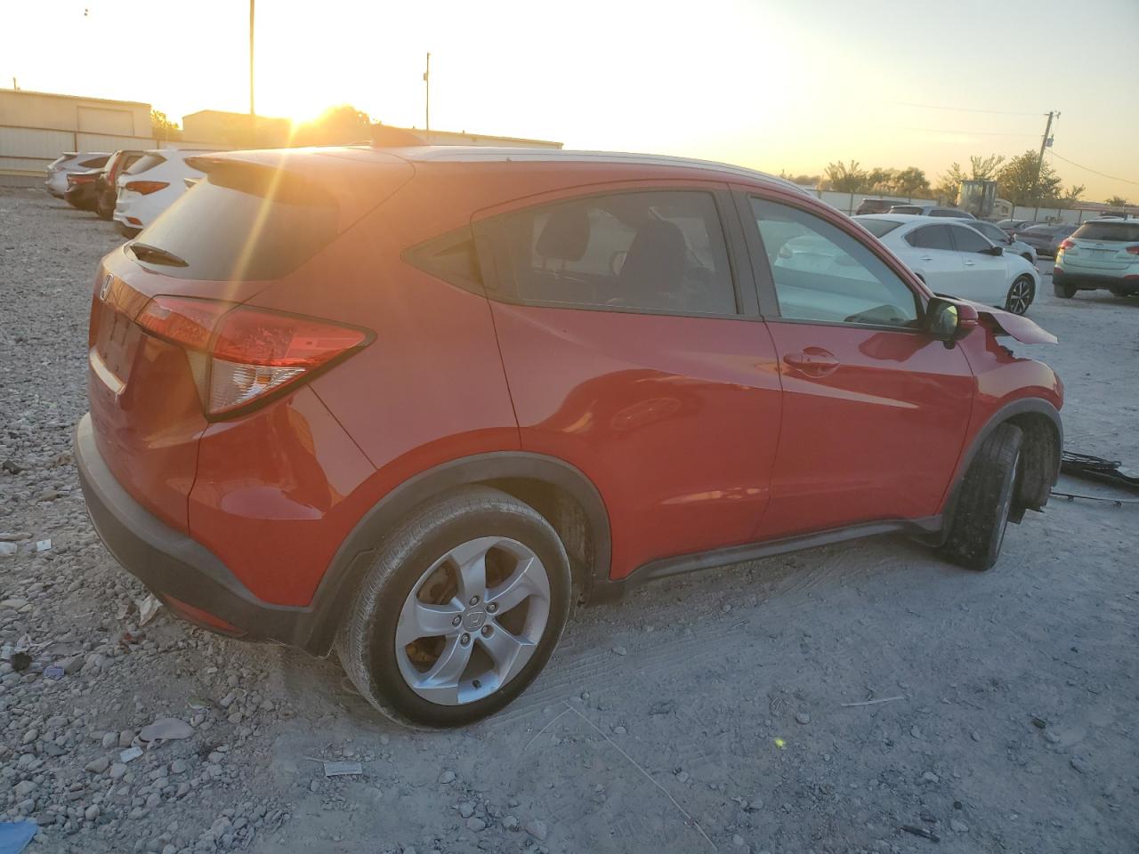 2016 Honda HR-V VIN 3CZRU5H71GM708494 Copart auction photo, front end / minor dent/scratches damage thumbnail 3