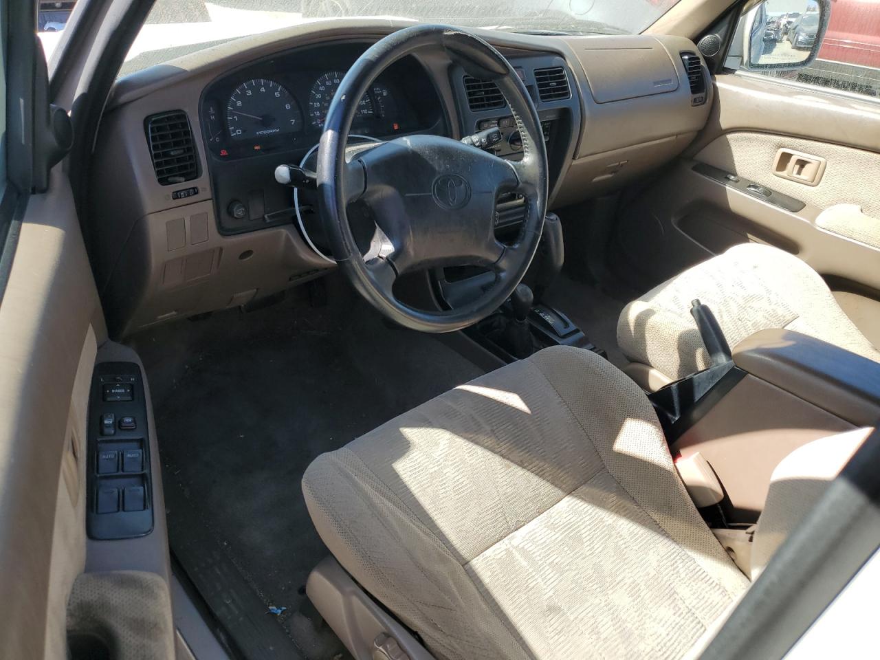 2000 Toyota 4Runner VIN JT3HN86R0Y0295559 Copart auction photo, front end damage thumbnail 8