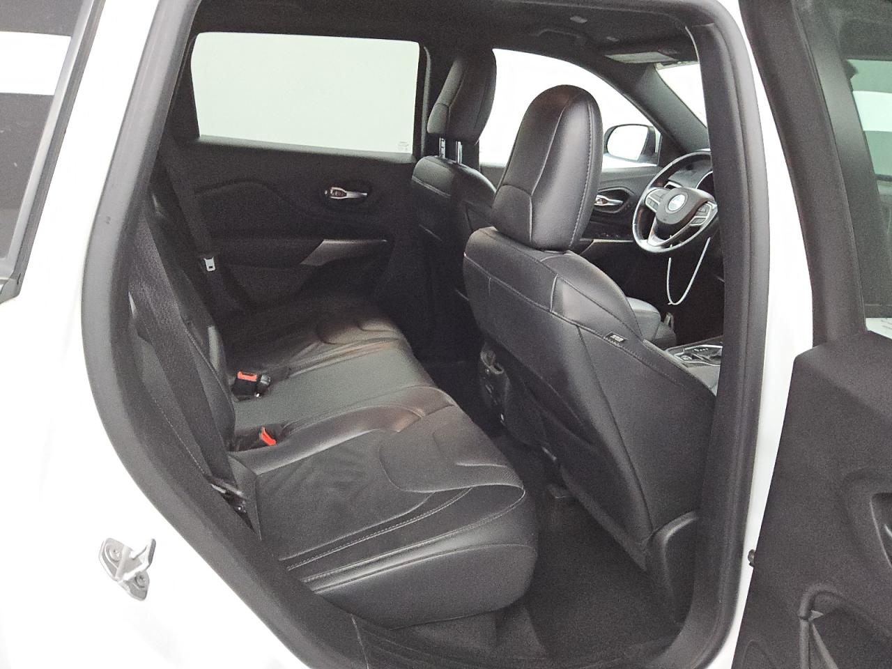 2020 Jeep Grand Cherokee VIN 1C4PJMDNXLD545161 Copart auction photo, minor dent/scratches damage thumbnail 11
