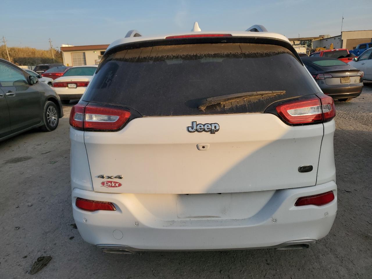 2018 Jeep Cherokee VIN 1C4PJMJX0JD593786 Copart auction photo, mechanical / minor dent/scratches damage thumbnail 6