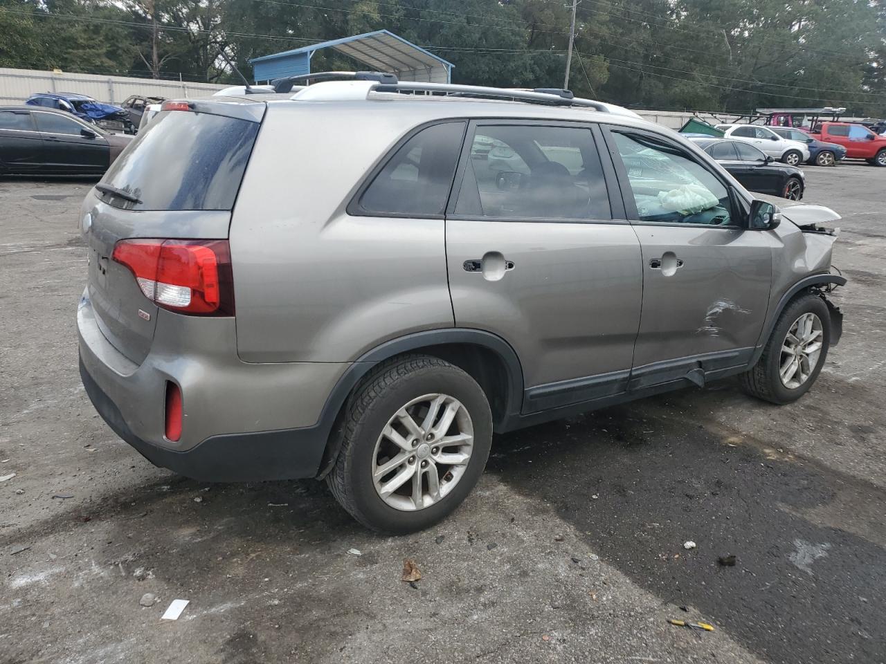 2014 KIA Sorento VIN 5XYKT3A64EG537380 Copart auction photo, front end damage thumbnail 3