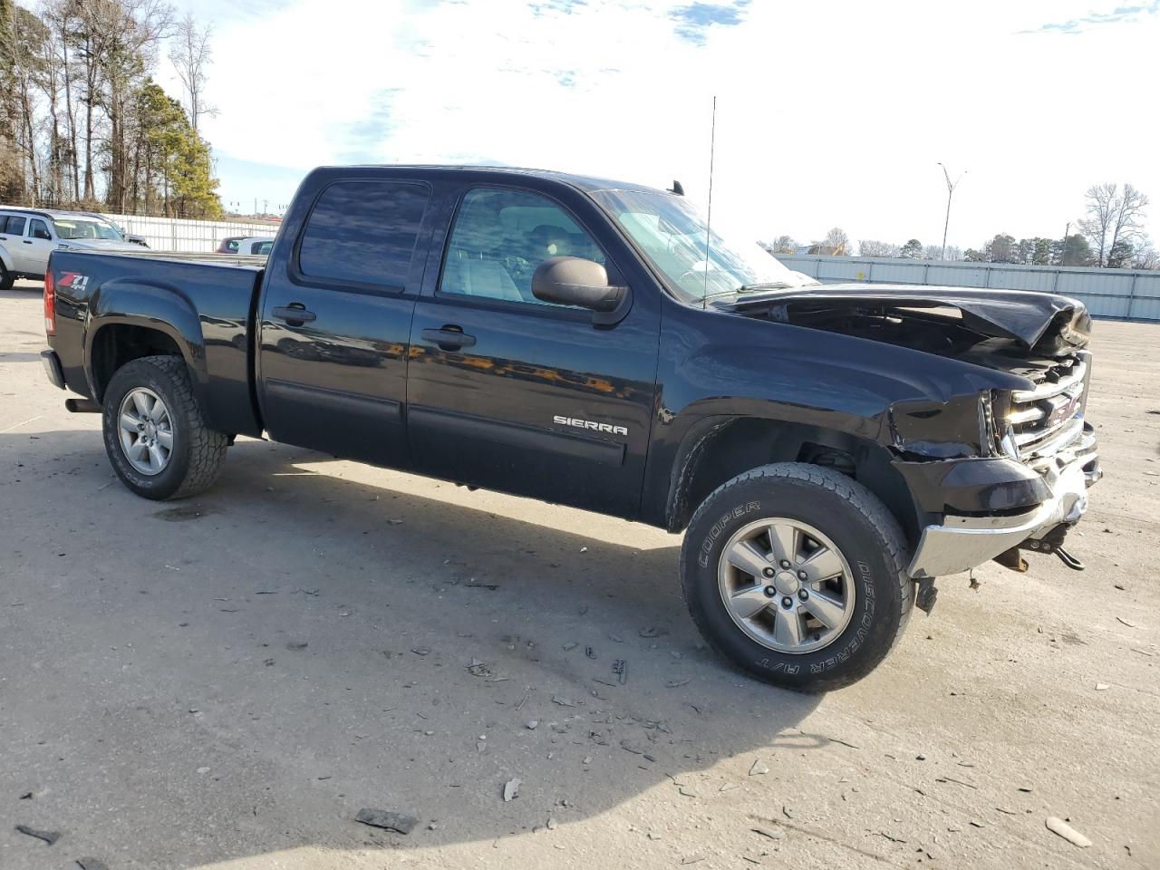2013 GMC Sierra VIN 3GTP2VE78DG361134 Copart auction photo, front end damage thumbnail 4