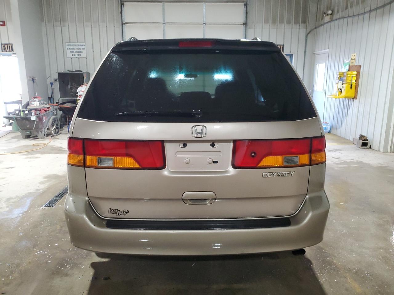 2004 Honda Odyssey VIN 5FNRL18624B096704 Copart auction photo, front end damage thumbnail 6