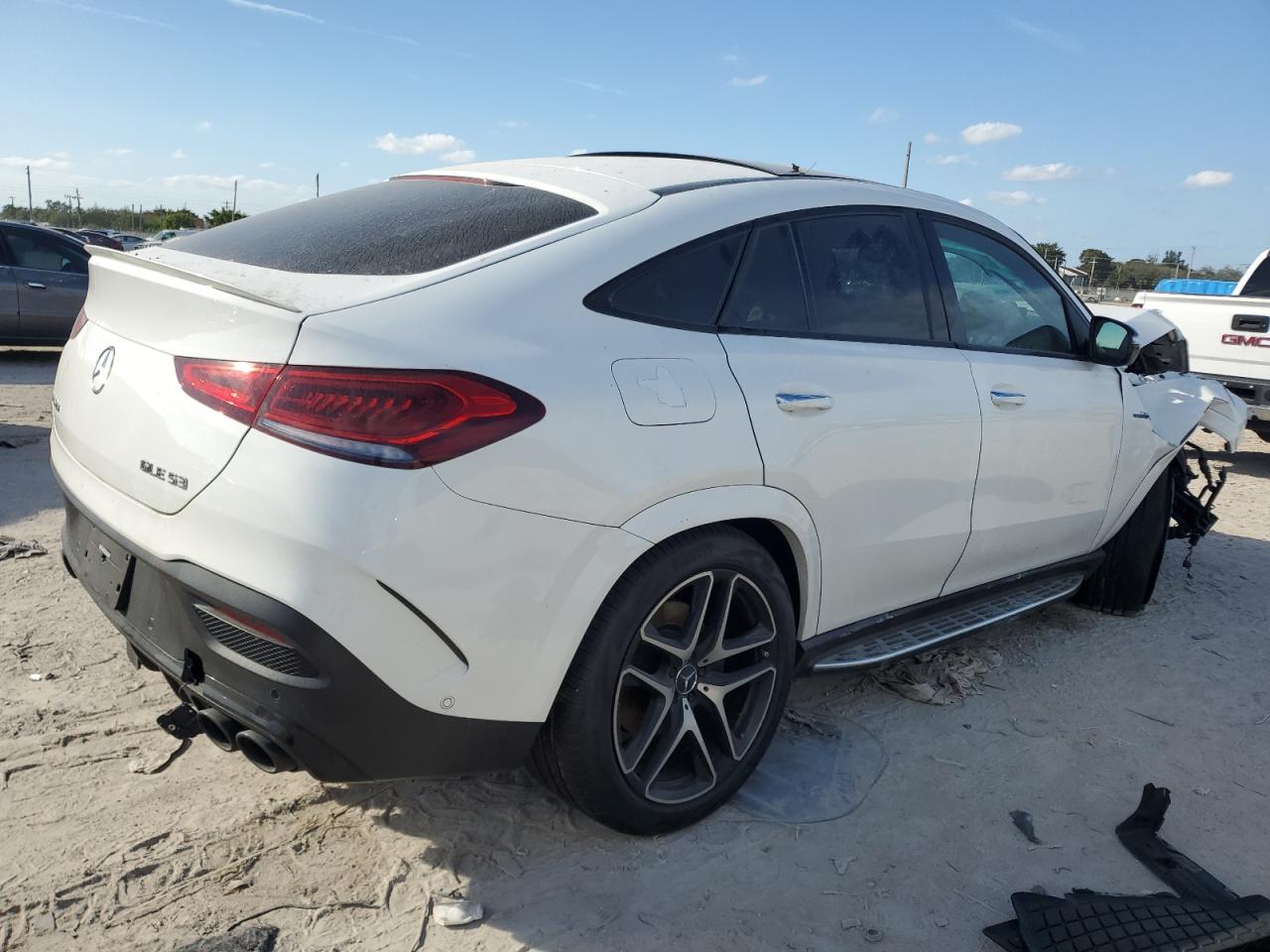 2021 Mercedes-Benz GLE VIN 4JGFD6BB5MA199865 Copart auction photo, front end / minor dent/scratches damage thumbnail 3