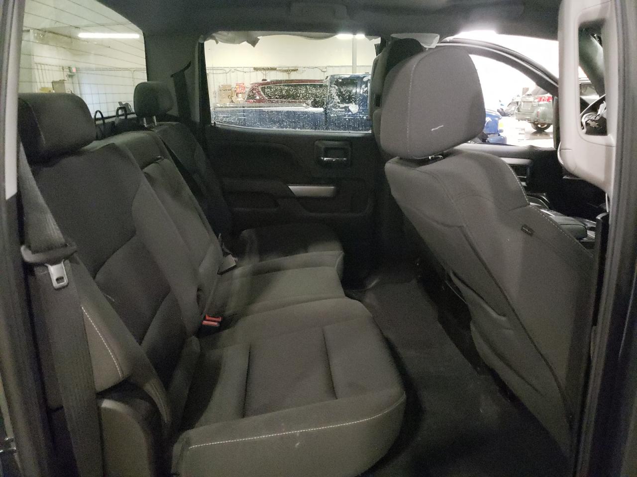 2018 Chevrolet Silverado VIN 3GCUKREC7JG471899 Copart auction photo, all over damage thumbnail 11
