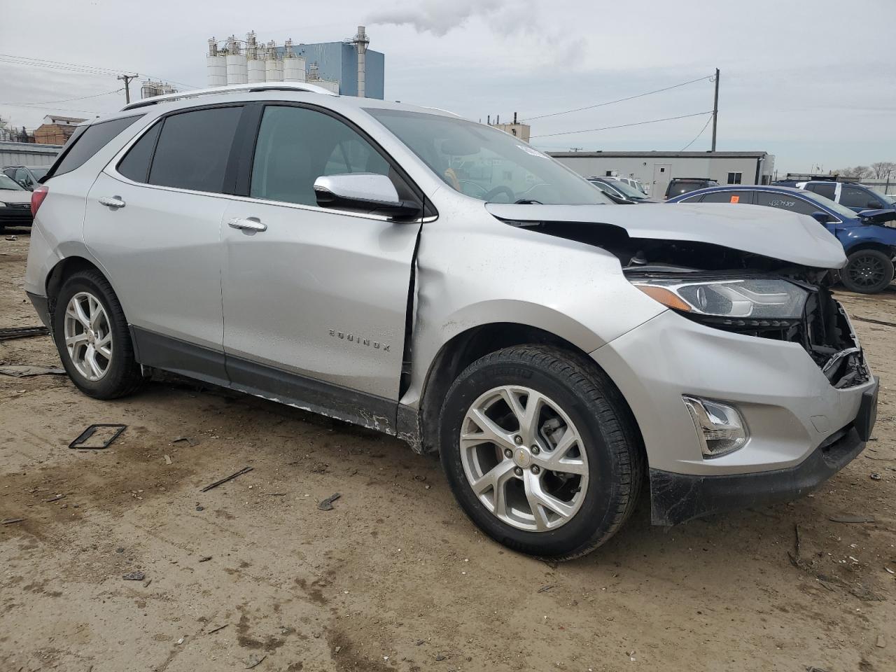 2019 Chevrolet Equinox VIN 2GNAXXEV5K6150698 Copart auction photo, rear end / front end damage thumbnail 4