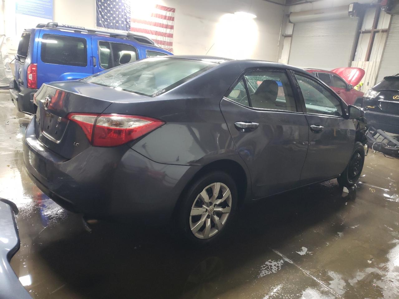 2015 Toyota Corolla VIN 5YFBURHE7FP281794 Copart auction photo, front end / side damage thumbnail 3