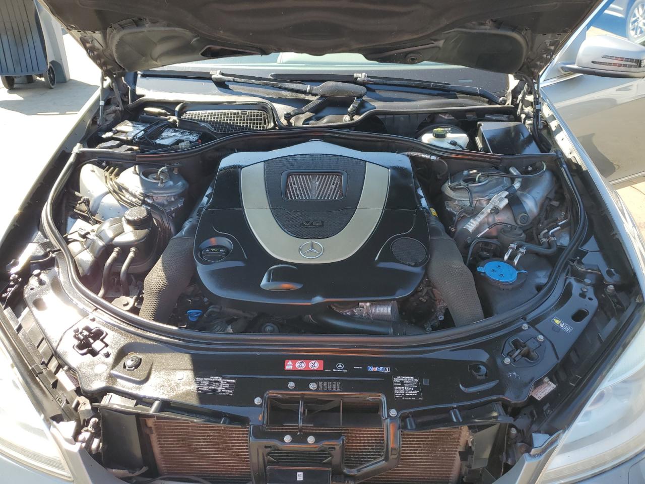 2011 Mercedes-Benz S-klasse VIN WDDNG7BB9BA373940 Copart auction photo, undercarriage damage thumbnail 11