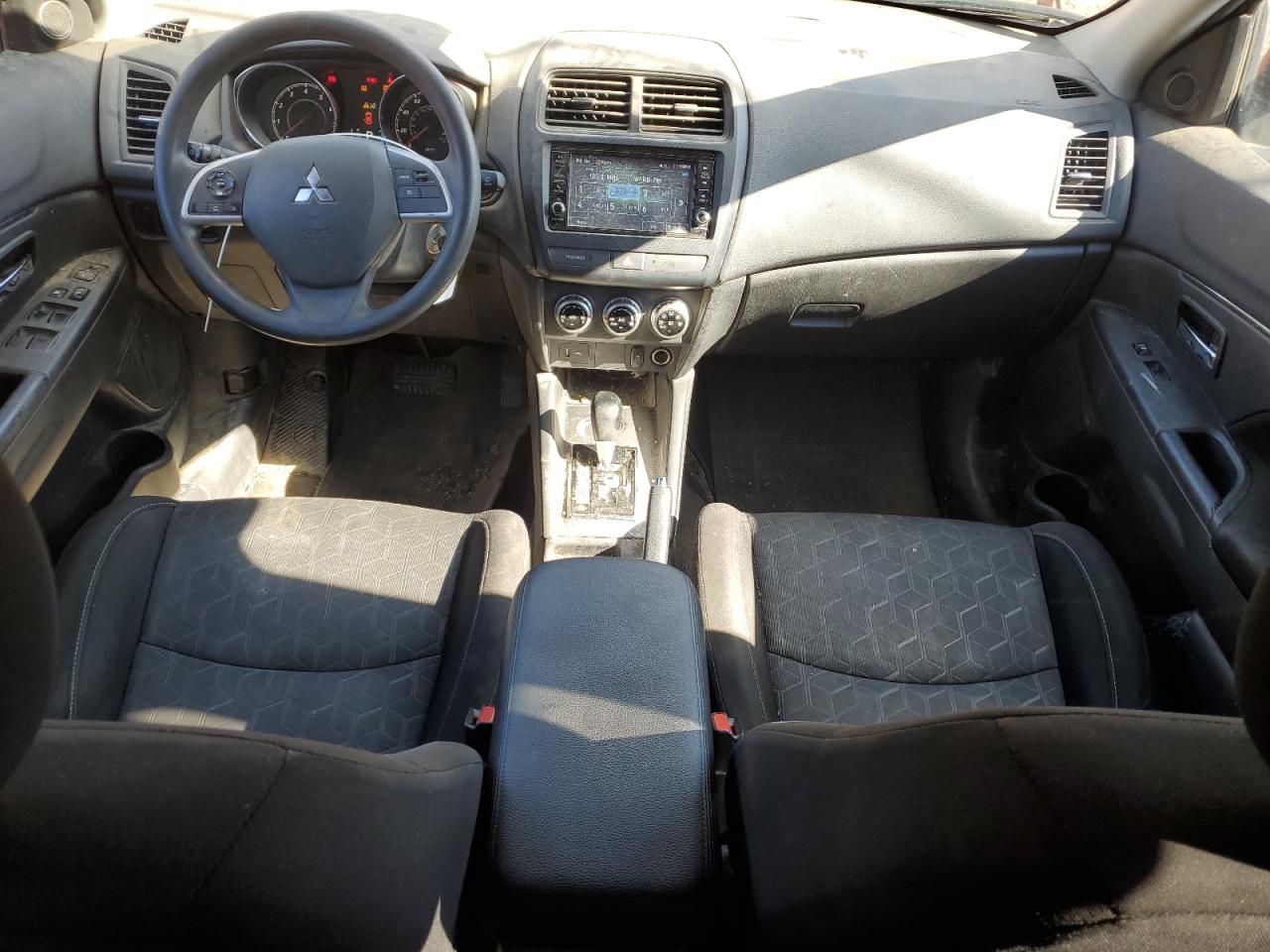 2021 Mitsubishi Outlander VIN JA4ARUAU0MU007235 Copart auction photo, front end / mechanical damage thumbnail 8