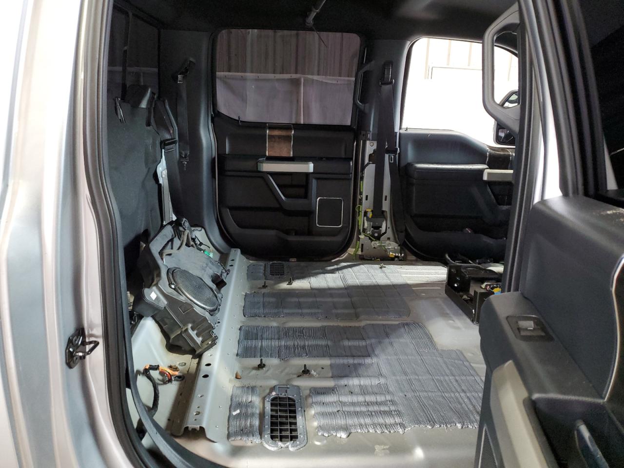 2022 Ford F250 VIN 1FT7W2BT0NEE56879 Copart auction photo, water/flood / minor dent/scratches damage thumbnail 10
