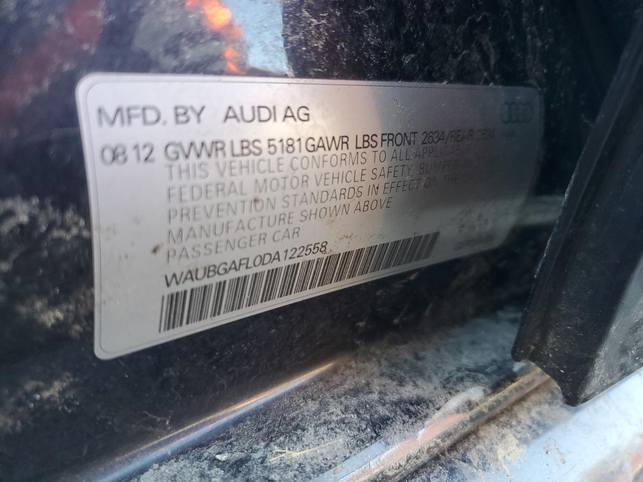 2013 Audi RS4 VIN WAUBGAFL0DA122558 Copart auction photo, side / rear end damage thumbnail 13