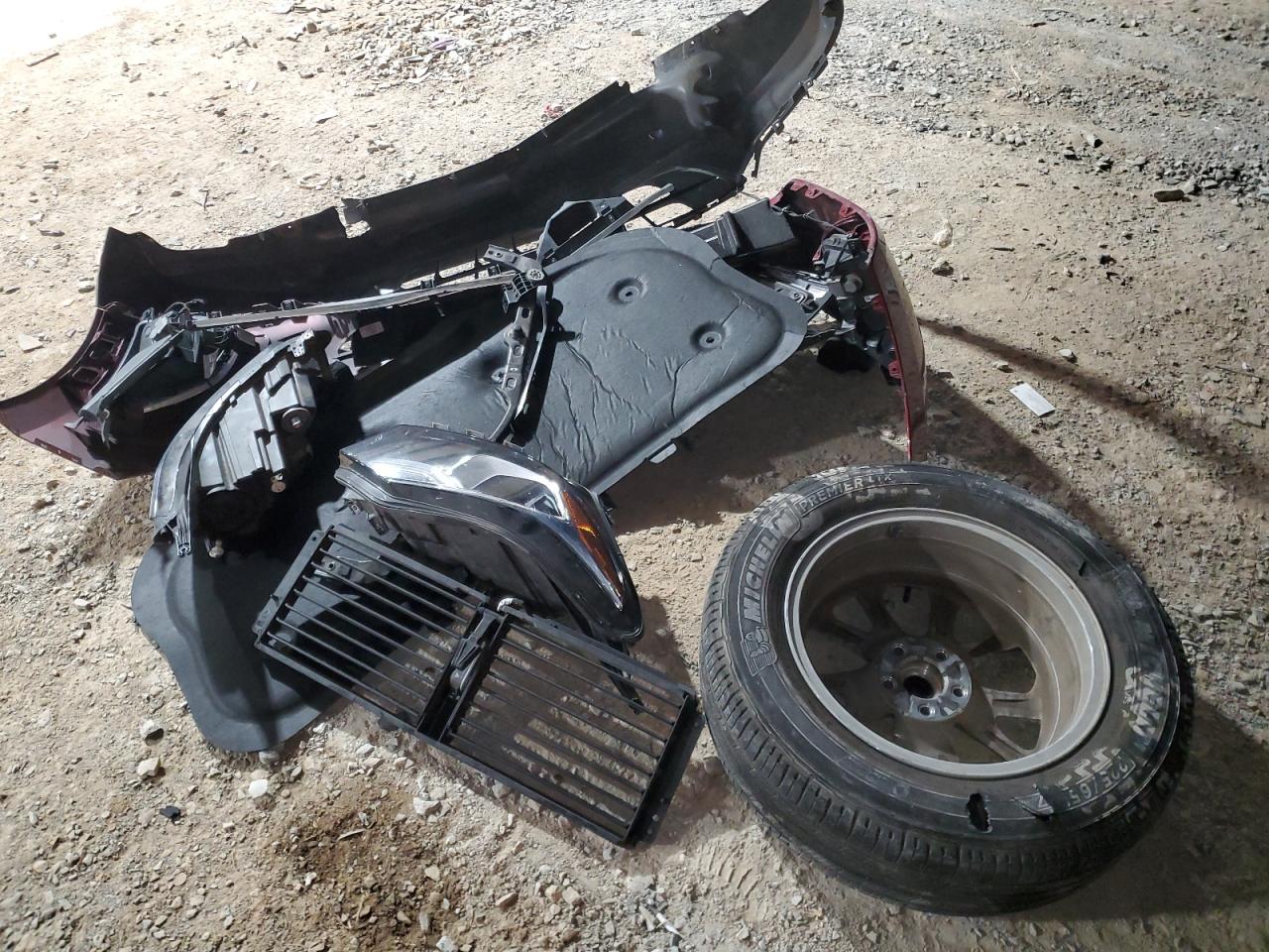 2019 Chevrolet Equinox VIN 3GNAXKEV4KS656611 Copart auction photo, front end damage thumbnail 13