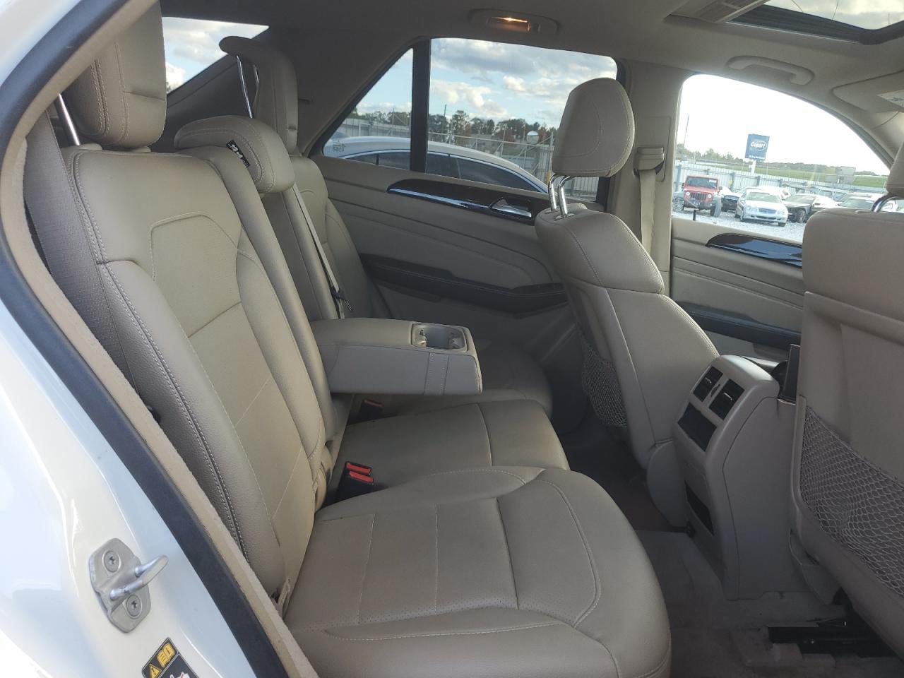 2013 Mercedes-Benz M-klasse VIN 4JGDA5HB4DA197140 Copart auction photo, undercarriage damage thumbnail 11