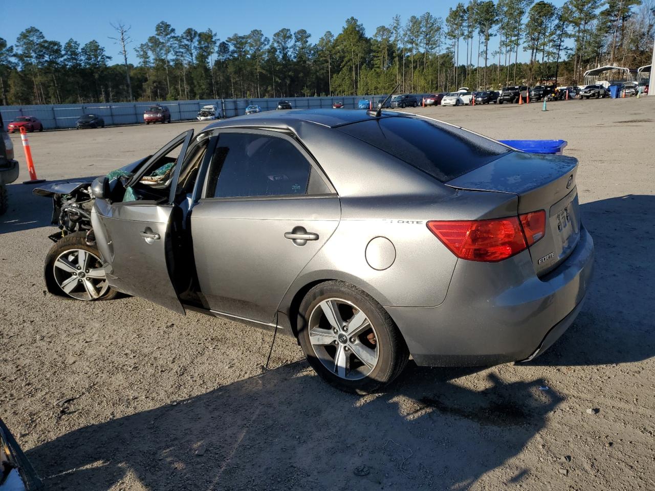 2013 KIA Forte VIN KNAFU4A20D5653276 Copart auction photo, all over damage thumbnail 2
