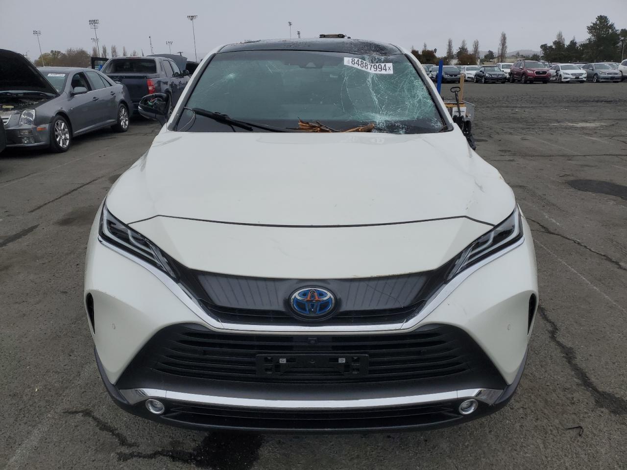 2021 Toyota Venza VIN JTEAAAAHXMJ033000 Copart auction photo, top/roof / minor dent/scratches damage thumbnail 5