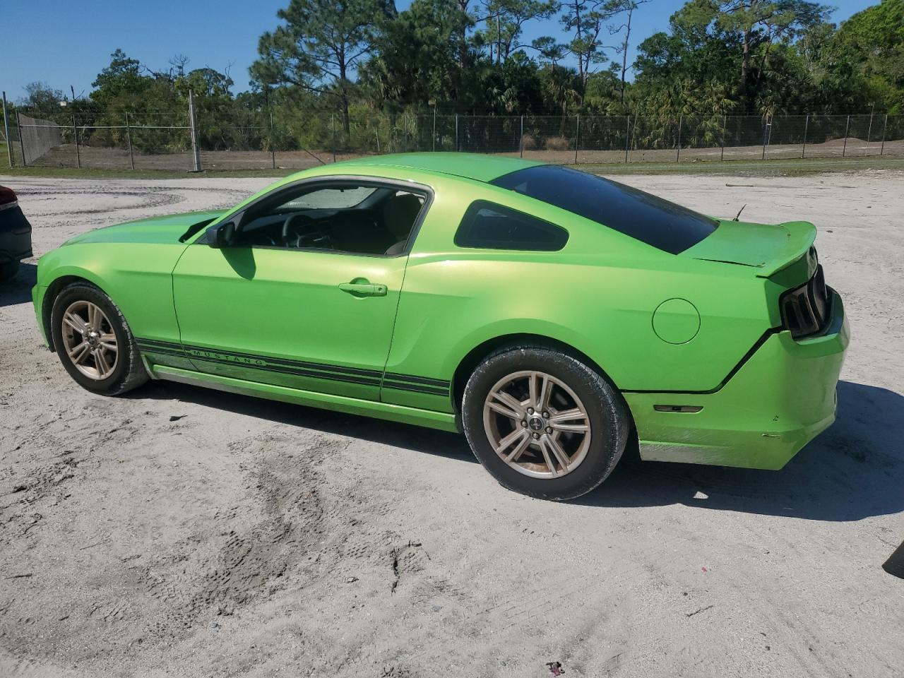 2013 Ford Mustang VIN 1ZVBP8AM5D5235472 Copart auction photo, rear end damage thumbnail 2