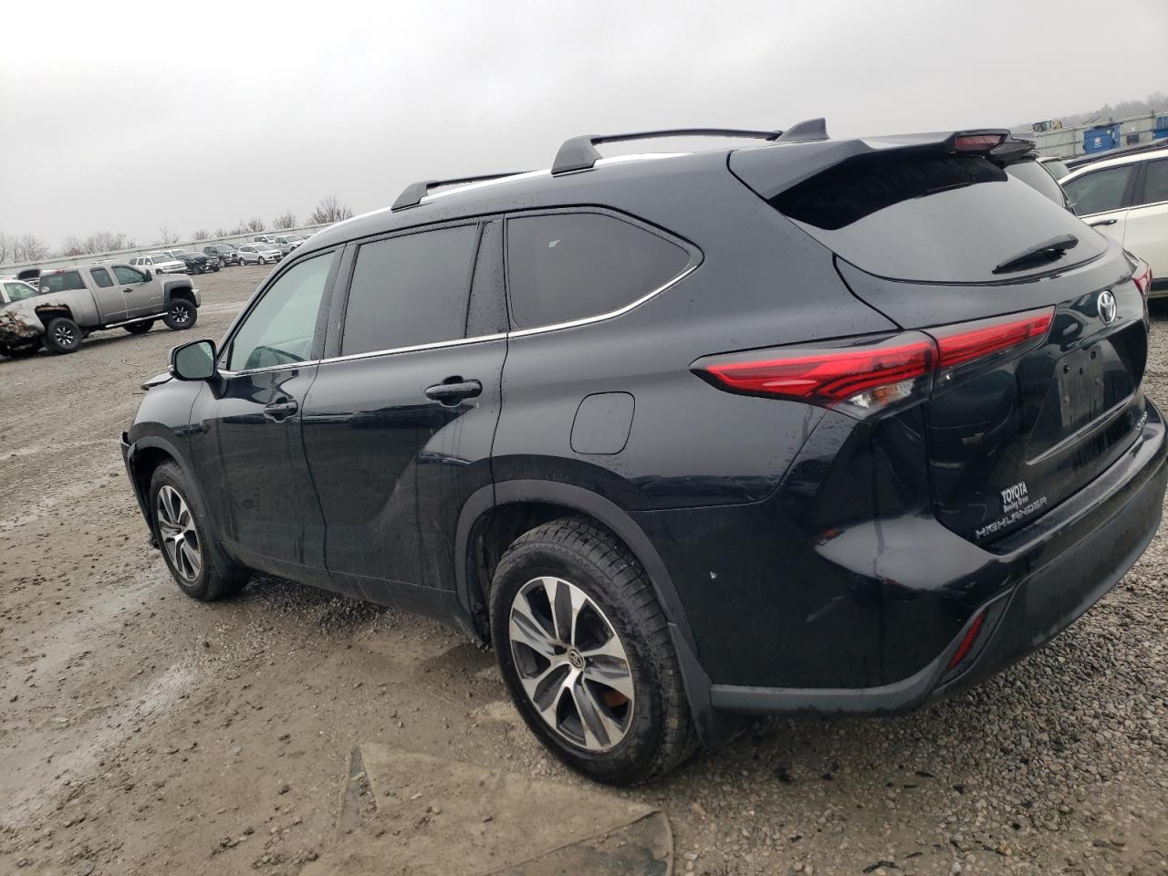 2020 Toyota Highlander VIN 5TDHZRBH0LS511869 Copart auction photo, front end damage thumbnail 2