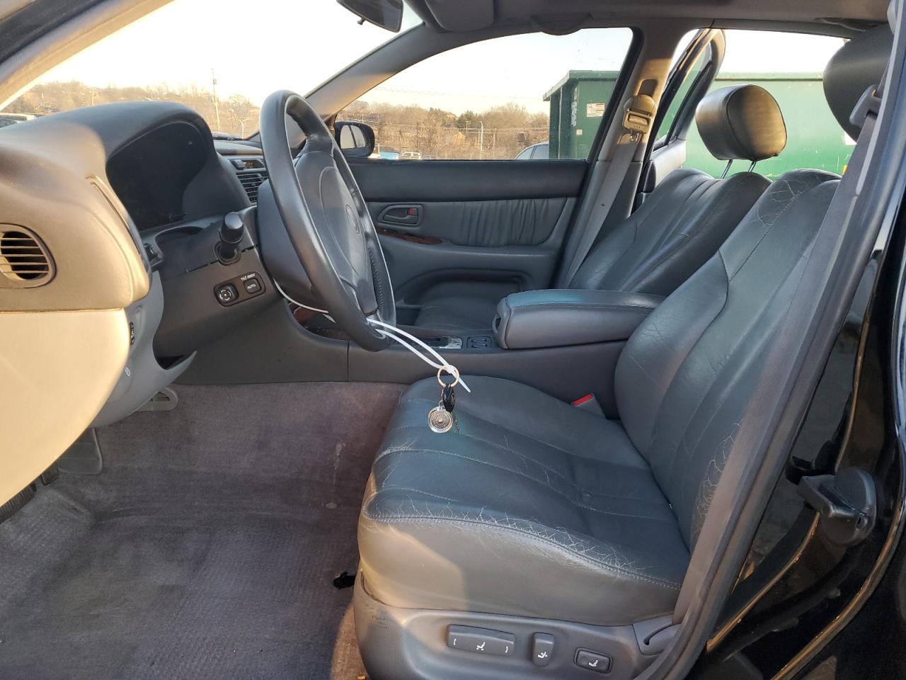 1993 Lexus GS 300 VIN JT8JS47E8P0035238 Copart auction photo, front end / side damage thumbnail 7