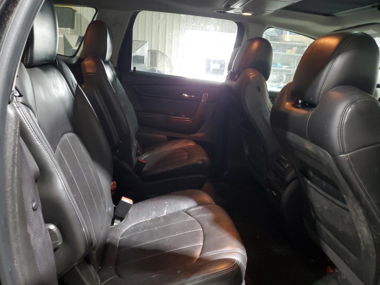 2013 Chevrolet Traverse VIN 1GNKRLKD8DJ186314 Copart auction photo, rear end / minor dent/scratches damage thumbnail 11