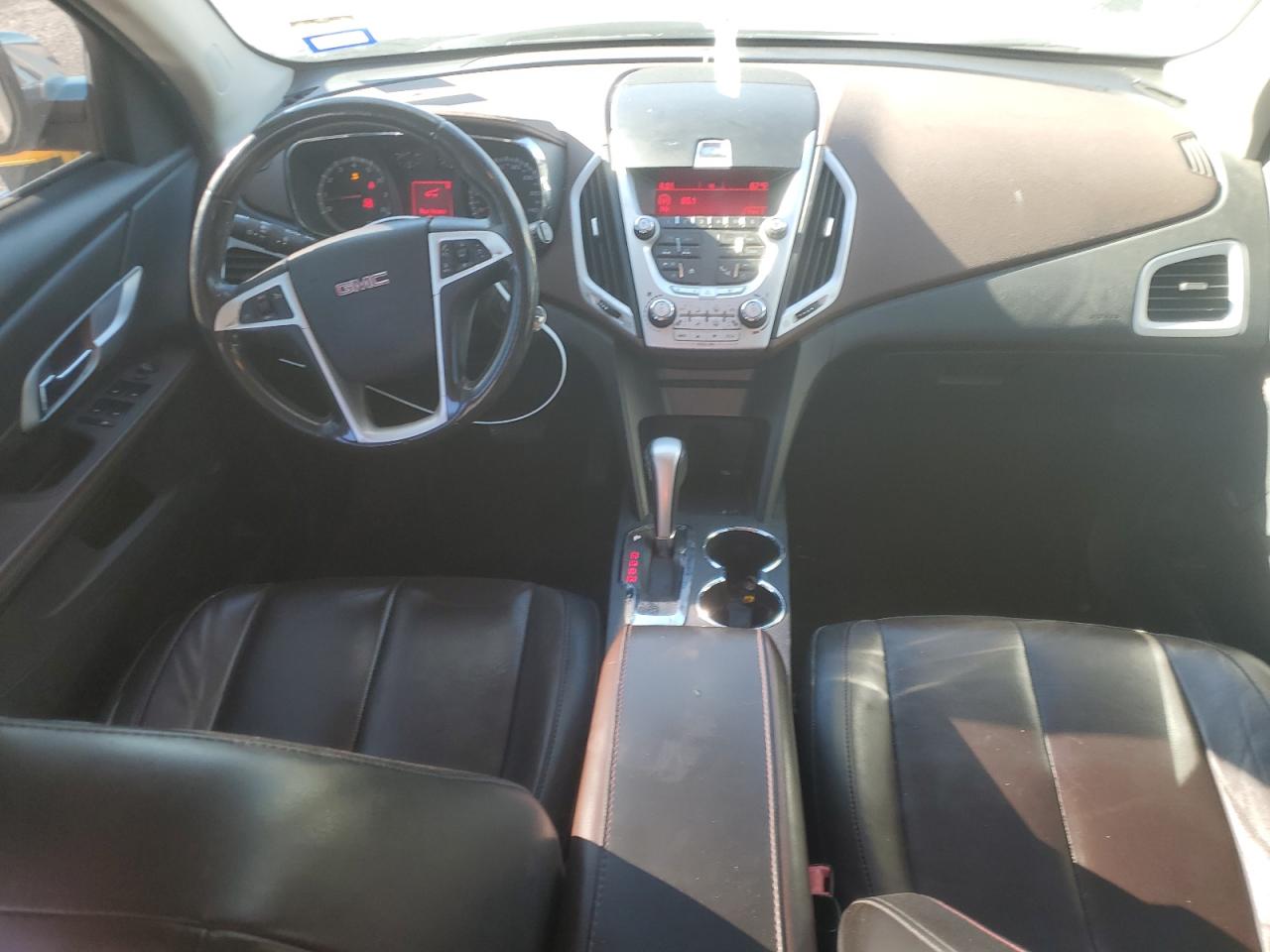 2011 GMC Terrain VIN 2CTFLWE55B6390200 Copart auction photo, side / front end damage thumbnail 8