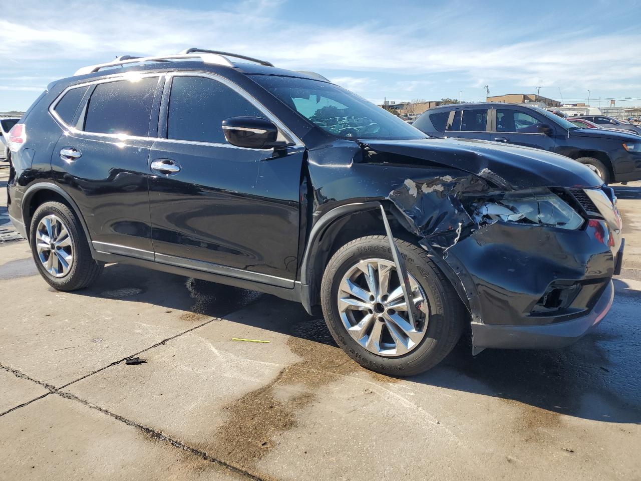 2015 Nissan Rogue VIN 5N1AT2ML7FC911442 Copart auction photo, front end damage thumbnail 4