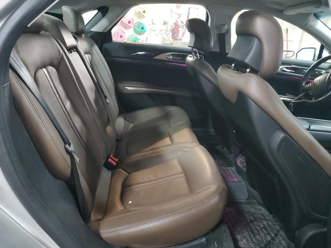 2016 Lincoln MKZ VIN 3LN6L2J98GR617209 Copart auction photo, front end / minor dent/scratches damage thumbnail 10