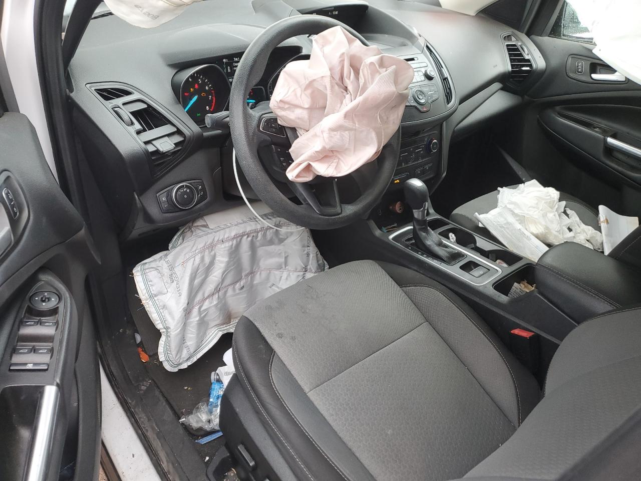 2017 Ford Escape VIN 1FMCU0GD1HUE39816 Copart auction photo, side / front end damage thumbnail 8