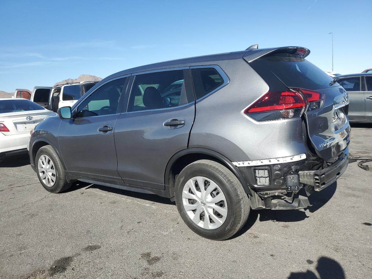 2020 Nissan Rogue VIN 5N1AT2MT8LC811121 Copart auction photo, side / rear end damage thumbnail 2