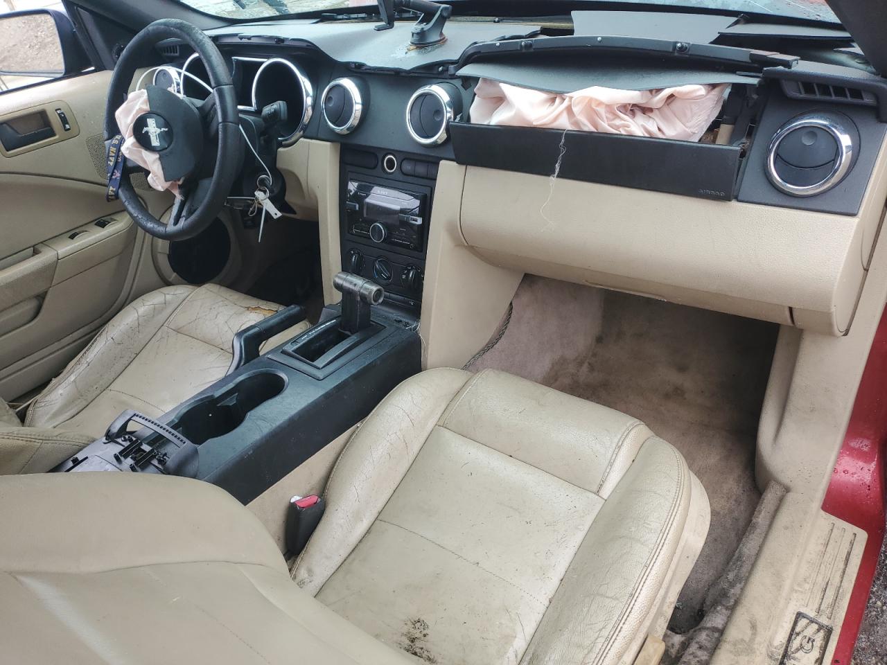2005 Ford Mustang VIN 1ZVFT84NX55199880 Copart auction photo, all over damage thumbnail 8
