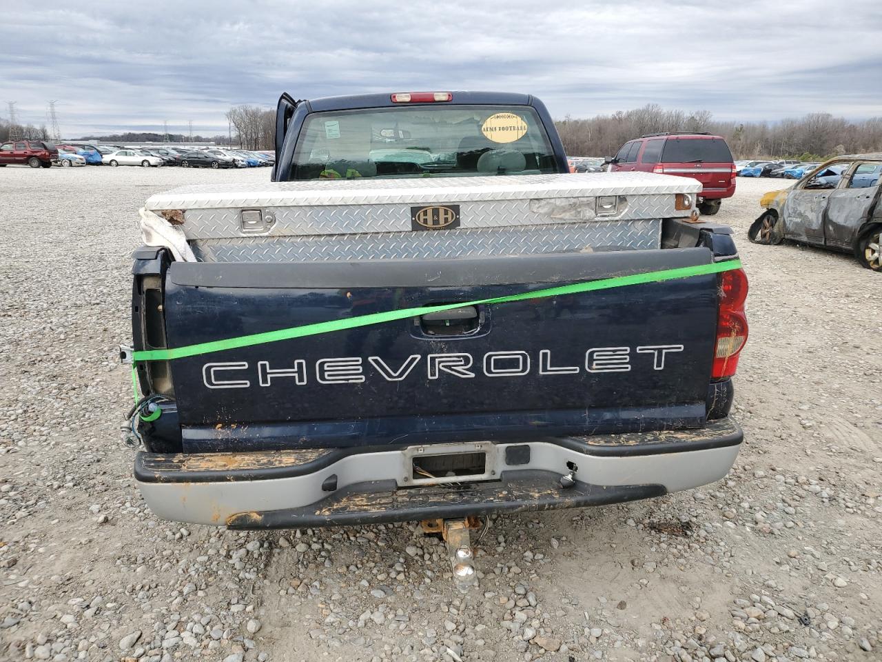 2005 Chevrolet Silverado VIN 1GCEC19XX5Z154155 Copart auction photo, side / all over damage thumbnail 6