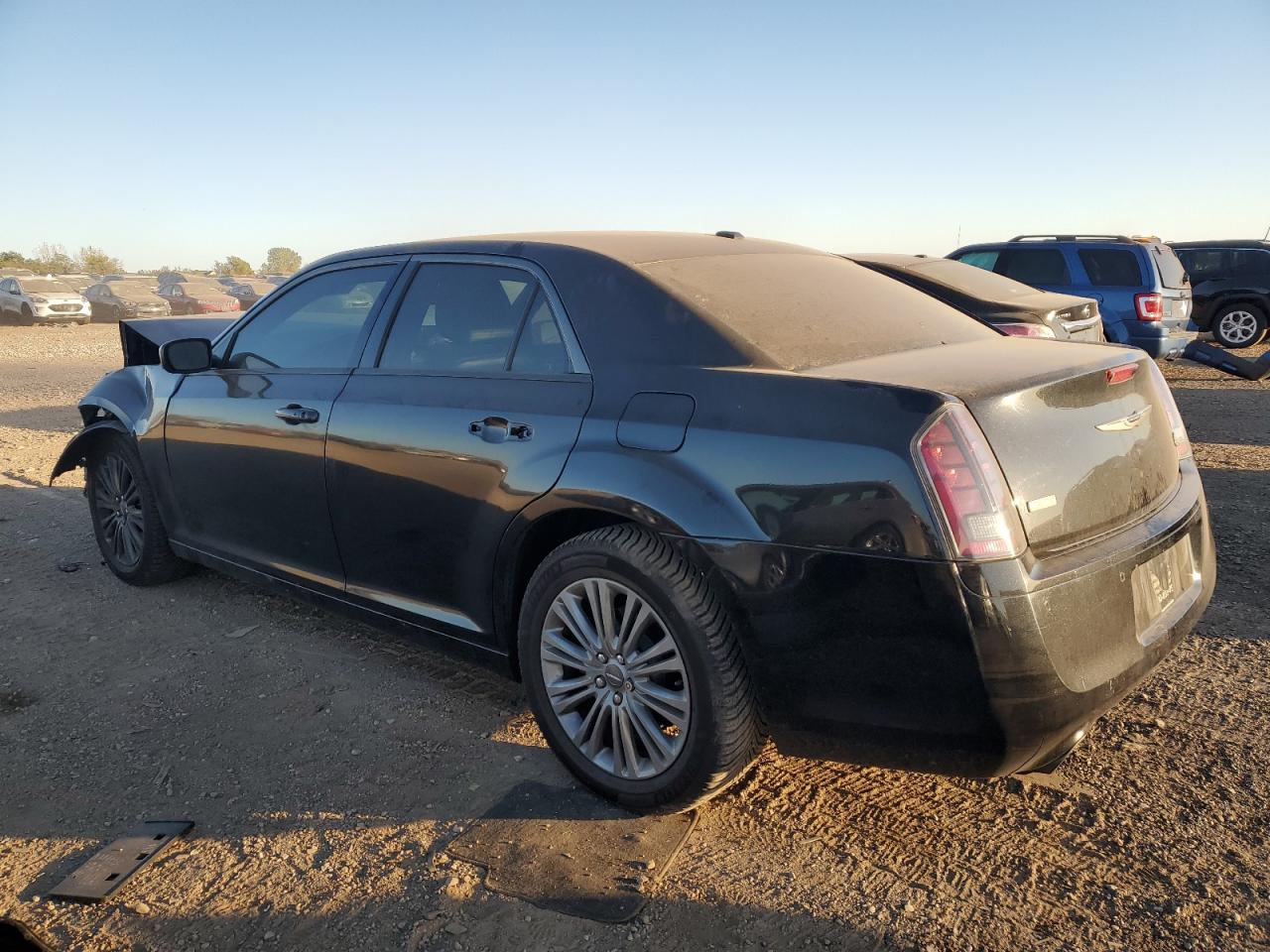 2014 Chrysler 300 VIN 2C3CCAJG5EH240433 Copart auction photo, front end / side damage thumbnail 2