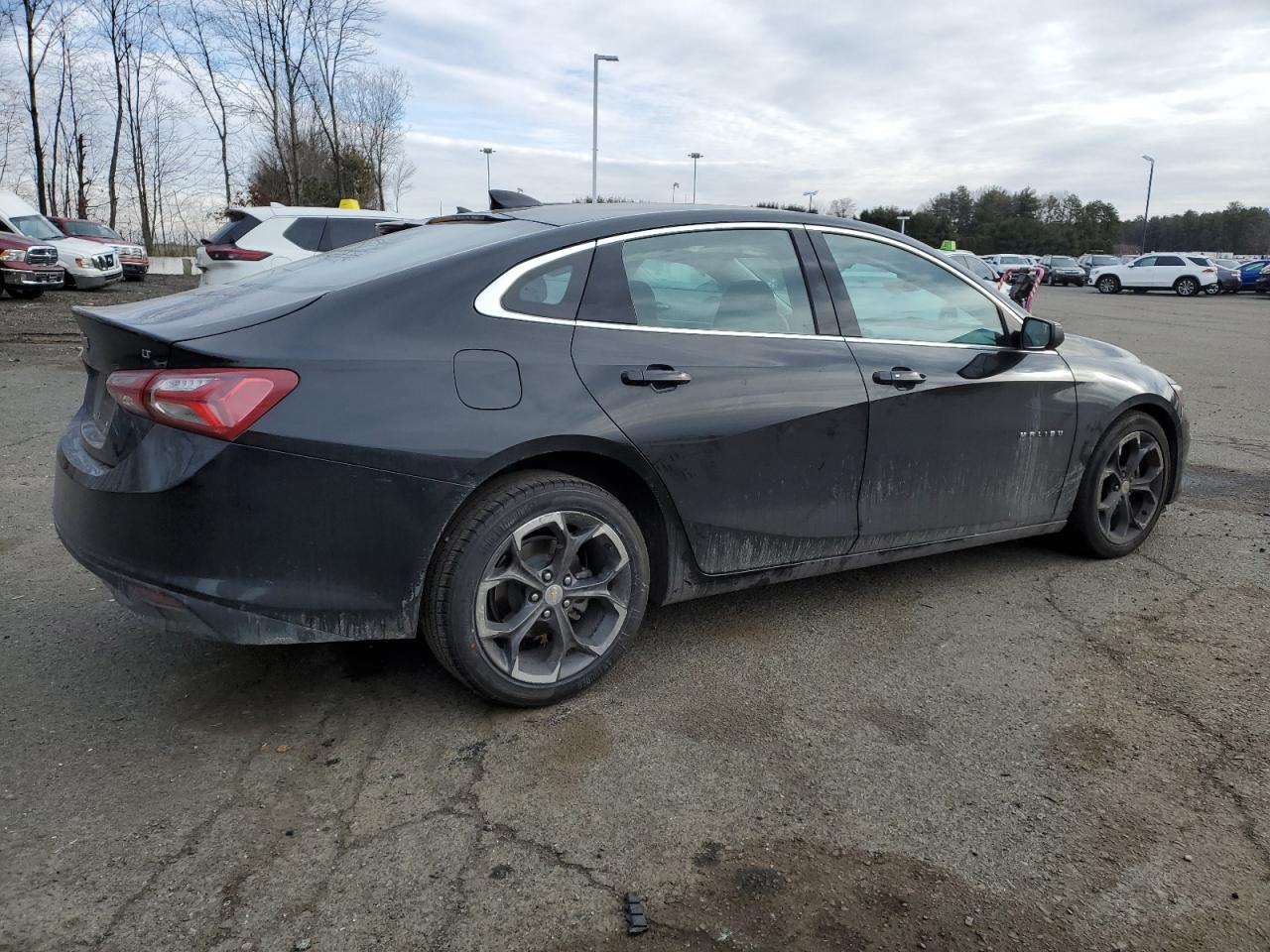 2022 Chevrolet Malibu VIN 1G1ZD5ST2NF174665 Copart auction photo, front end / side damage thumbnail 3