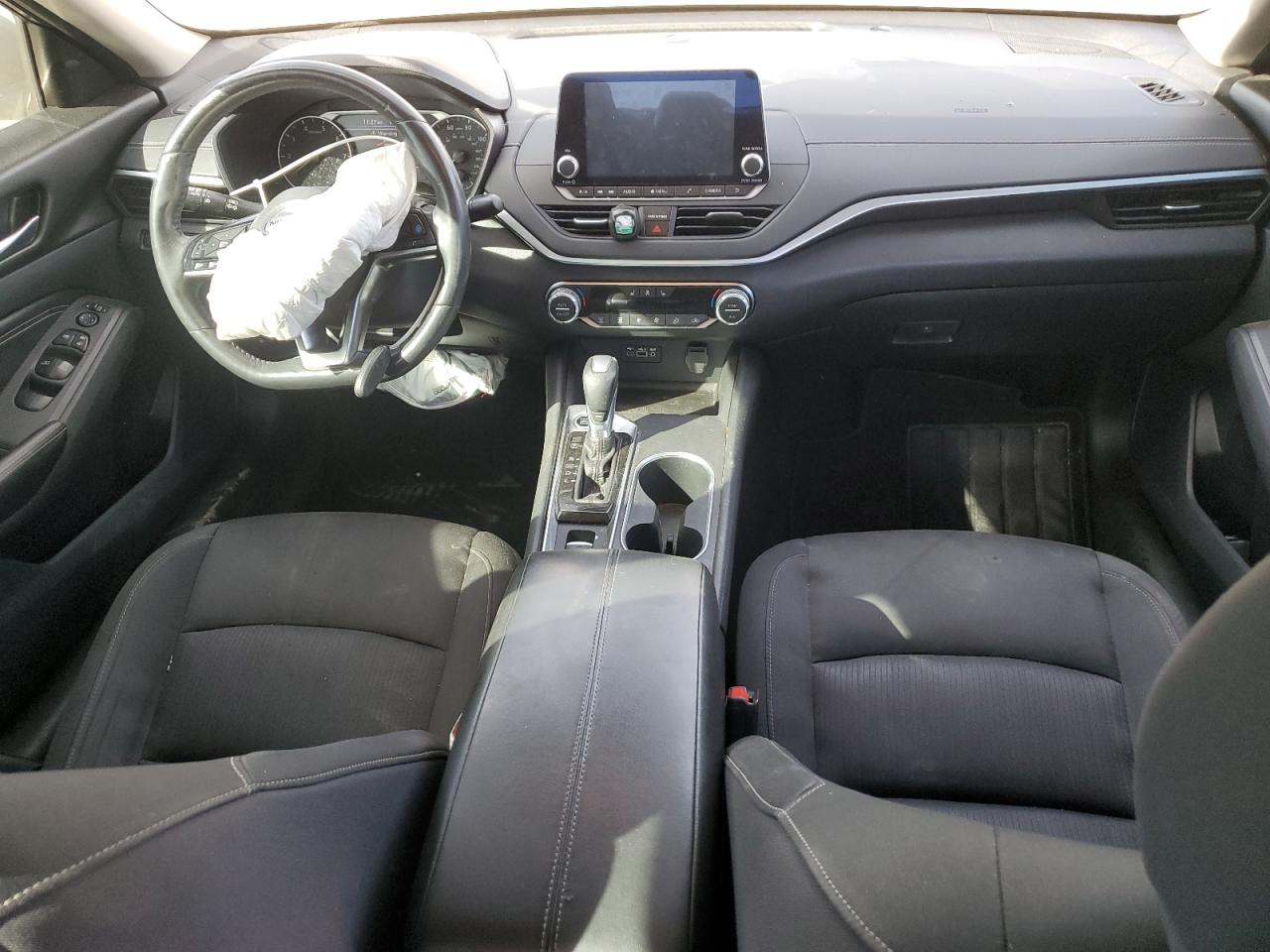 2019 Nissan Altima VIN 1N4BL4DW2KN303170 Copart auction photo, front end damage thumbnail 8
